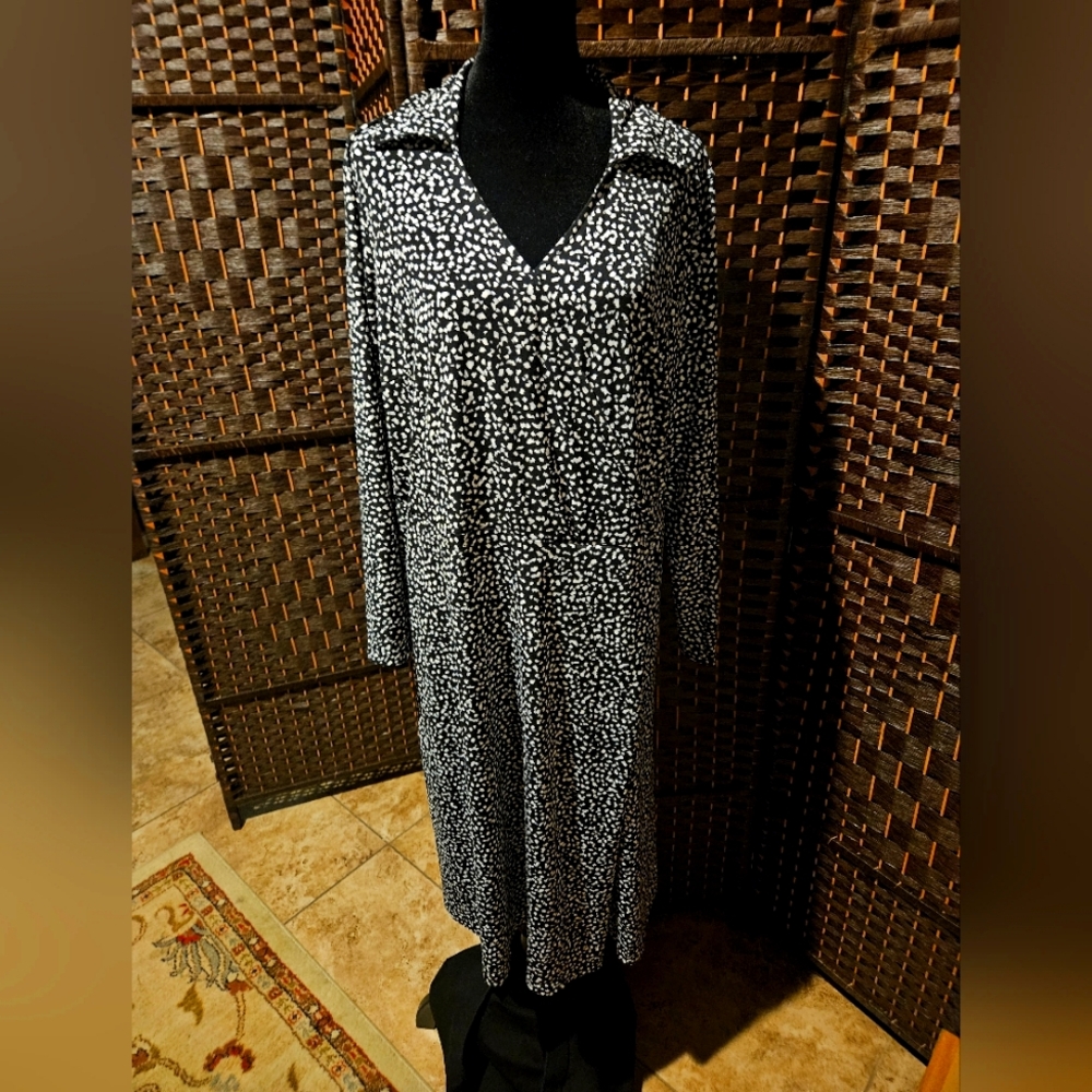 Vince Camuto wraparound dress